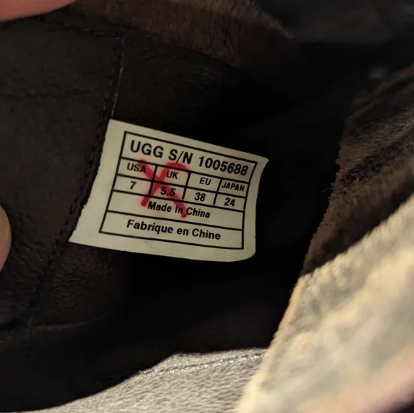 UGG Combat Boots - Picture 5 of 5